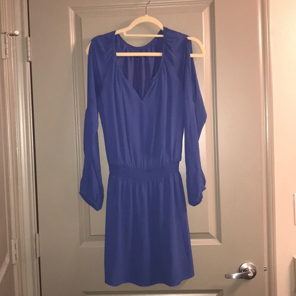 Split-sleeve dress